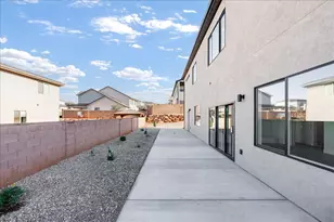 1491 E Centaurus Wy, Washington, UT 84780 - Photo 73