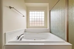 922 E Silver Shadows Dr, Washington, UT 84780 - Photo 15