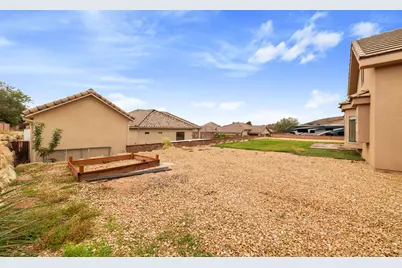 922 E Silver Shadows Dr, Washington, UT 84780 - Photo 31