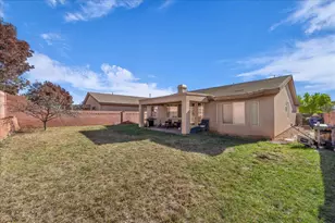 3309 E Willow Springs Dr, Washington, UT 84780 - Photo 17