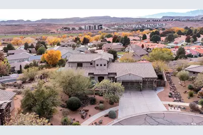 996 S Homestead Cir, Saint George, UT 84770 - Photo 7