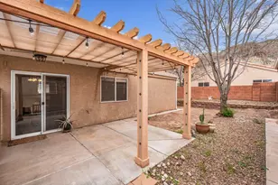 2461 S 780 W, Hurricane, UT 84737 - Photo 17