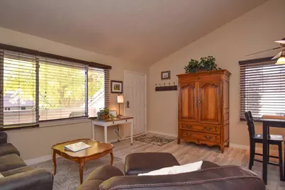 860 S Village #O8, Saint George, UT 84770 - Photo 9
