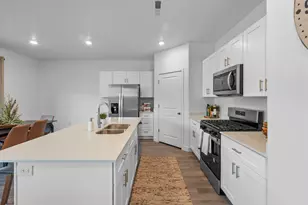 1493 S Sinawava Dr, Washington, UT 84780 - Photo 15