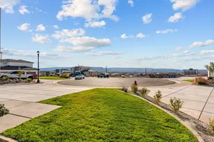 6181 S White Bee Cir, Saint George, UT 84790 - Photo 9