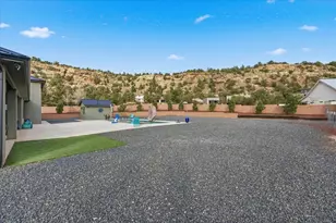 2906 N Purple Sage Rd, Apple Valley, UT 84737 - Photo 33