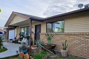 651 N Quail Ridge Dr, Washington, UT 84780 - Photo 1