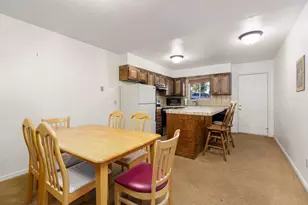 180 S 300 E, Parowan, UT 84761 - Photo 9