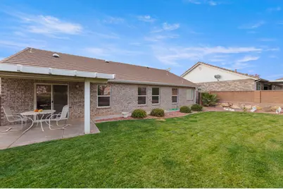 145 N Mall #35, Saint George, UT 84790 - Photo 17