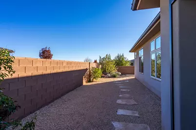 2872 N Kenzies Way, Santa Clara, UT 84765 - Photo 85