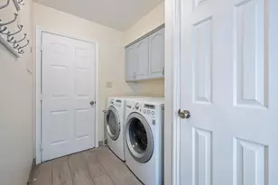 970 E 700 S, Saint George, UT 84790 - Photo 11