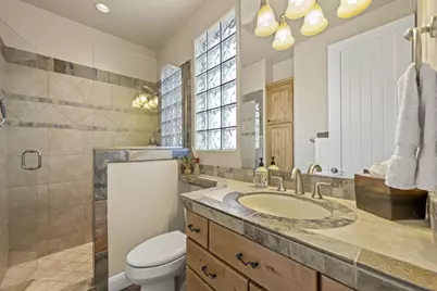 2590 Pioneer Parkway #UNIT 3, Santa Clara, UT 84765 - Photo 31