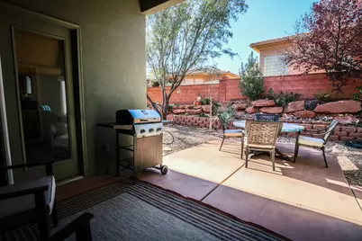 1613 N Primrose Dr, Saint George, UT 84770 - Photo 47