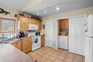 842 E Main St, Pine Valley, UT 84781 - Photo 15