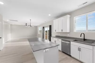 840 N Twin Lakes Dr #430, Saint George, UT 84770 - Photo 7