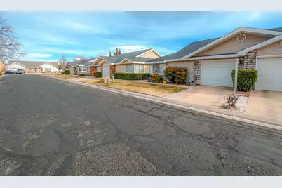 2051 W Canyon View Dr #5A, Saint George, UT 84770 - Photo 3