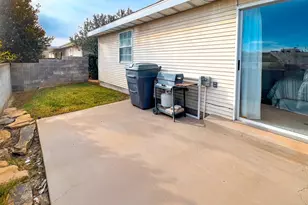 2051 W Canyon View Dr, Saint George, UT 84770 - Photo 27