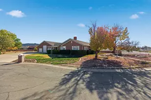 1797 S Alondra Circle, Washington, UT 84780 - Photo 3