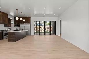 1043 N Falcon Ridge View, Hurricane, UT 84737 - Photo 15