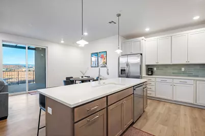 757 W Periwinkle Ln #210, Saint George, UT 84790 - Photo 11