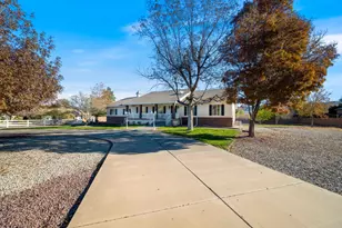 331 S 1230 W, Hurricane, UT 84737 - Photo 67