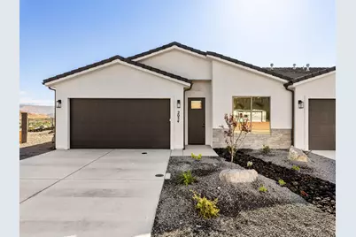 2054 W 320 S, Hurricane, UT 84737 - Photo 1