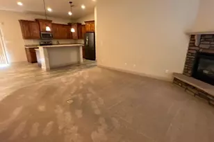 2747 W 410 N, Hurricane, UT 84737 - Photo 13