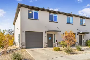 184 W 300 N, Washington, UT 84780 - Photo 1