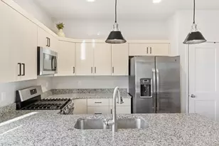 184 W 300 N, Washington, UT 84780 - Photo 9