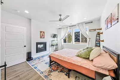 2210 N Montagna St, Washington, UT 84780 - Photo 15