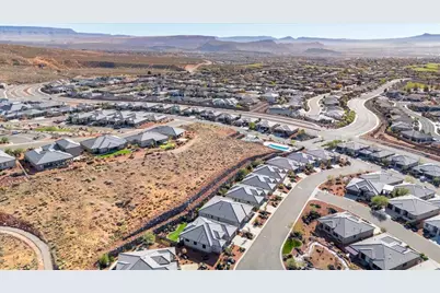 2210 N Montagna St, Washington, UT 84780 - Photo 45