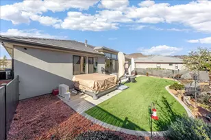 2210 N Montagna St, Washington, UT 84780 - Photo 35