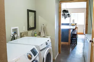 893 W Foothill Dr, Apple Valley, UT 84737 - Photo 25