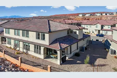 2462 E Cascada Way, Washington, UT 84780 - Photo 7