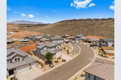 1445 N Arena Roja Dr, Washington, UT 84780 - Photo 31