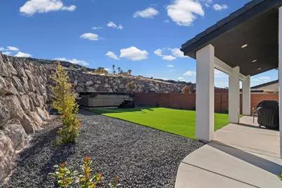 690 E Desert Cactus Dr, Washington, UT 84780 - Photo 31