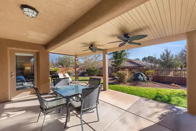 382 W 200 S, Ivins, UT 84738 - Photo 25