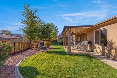 382 W 200 S, Ivins, UT 84738 - Photo 27