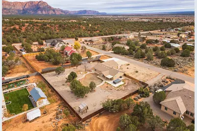 1333 E Big Pinion Ln, Apple Valley, UT 84737 - Photo 91