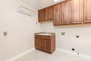 1333 E Big Pinion Ln, Apple Valley, UT 84737 - Photo 55