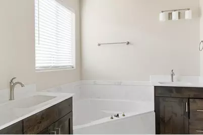 4937 N Winchester Dr, Enoch, UT 84021 - Photo 11