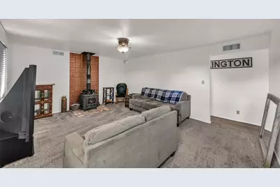 89 E Vista Ave, Leeds, UT 84746 - Photo 5