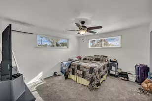 89 E Vista Ave, Leeds, UT 84746 - Photo 15