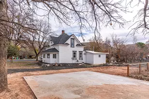 209 W 200 S, Hurricane, UT 84737 - Photo 7
