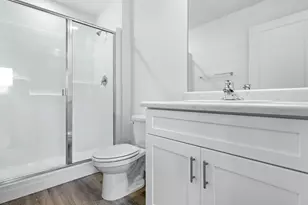 1891 S Queens Garden Dr, Washington, UT 84780 - Photo 11