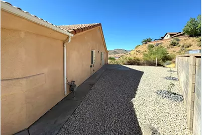 182 W 625 N, La Verkin, UT 84745 - Photo 5