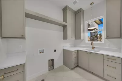 2098 S Pinto St, Washington, UT 84780 - Photo 27