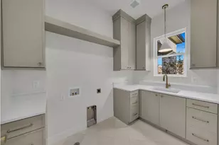 2098 S Pinto St, Washington, UT 84780 - Photo 27