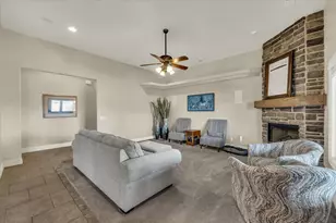 817 E Sonoran Dr, Washington, UT 84780 - Photo 5