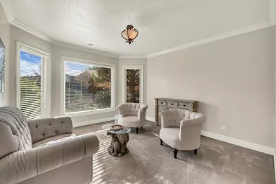 817 E Sonoran Dr, Washington, UT 84780 - Photo 11